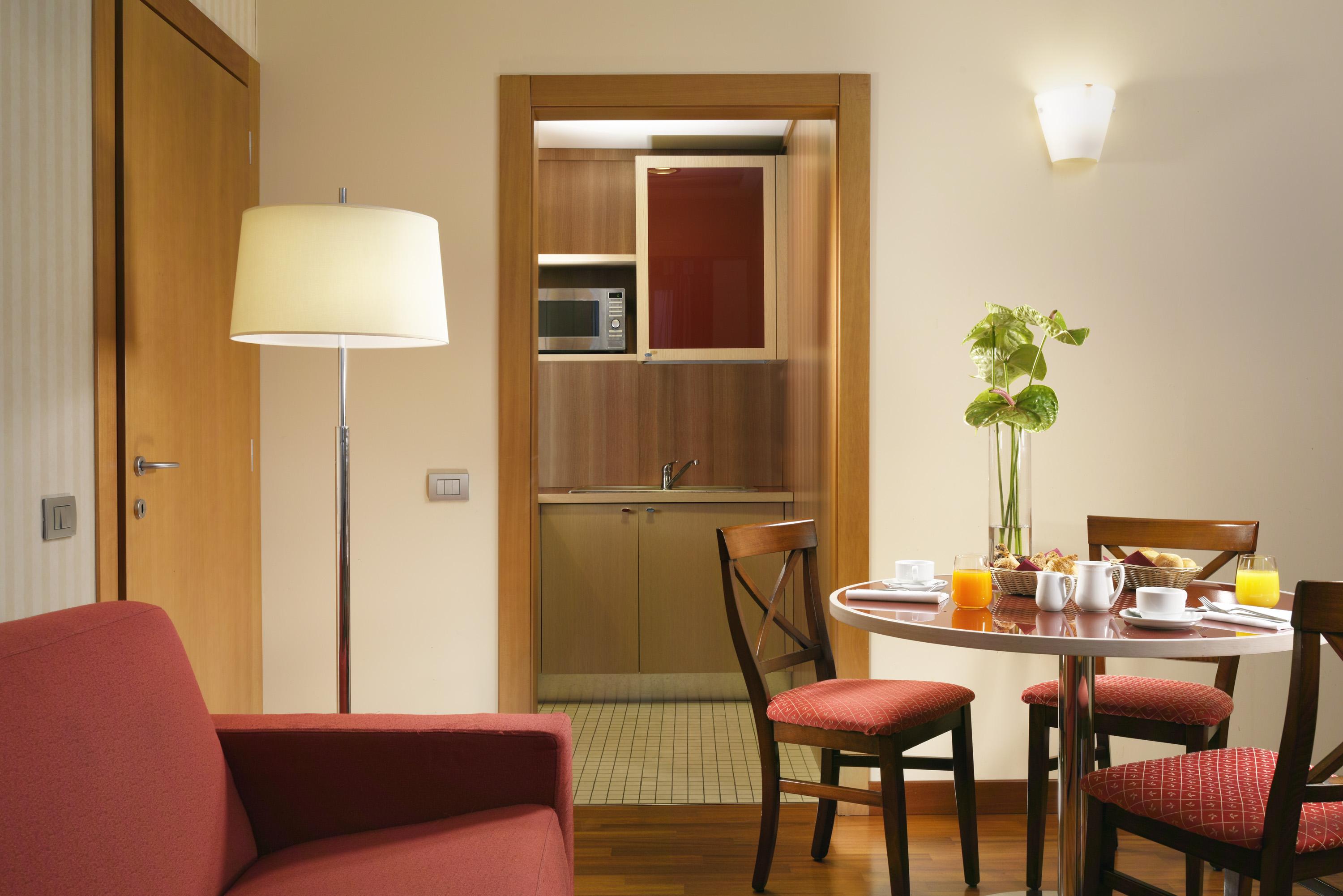 Unaway & Quark Due Aparthotel