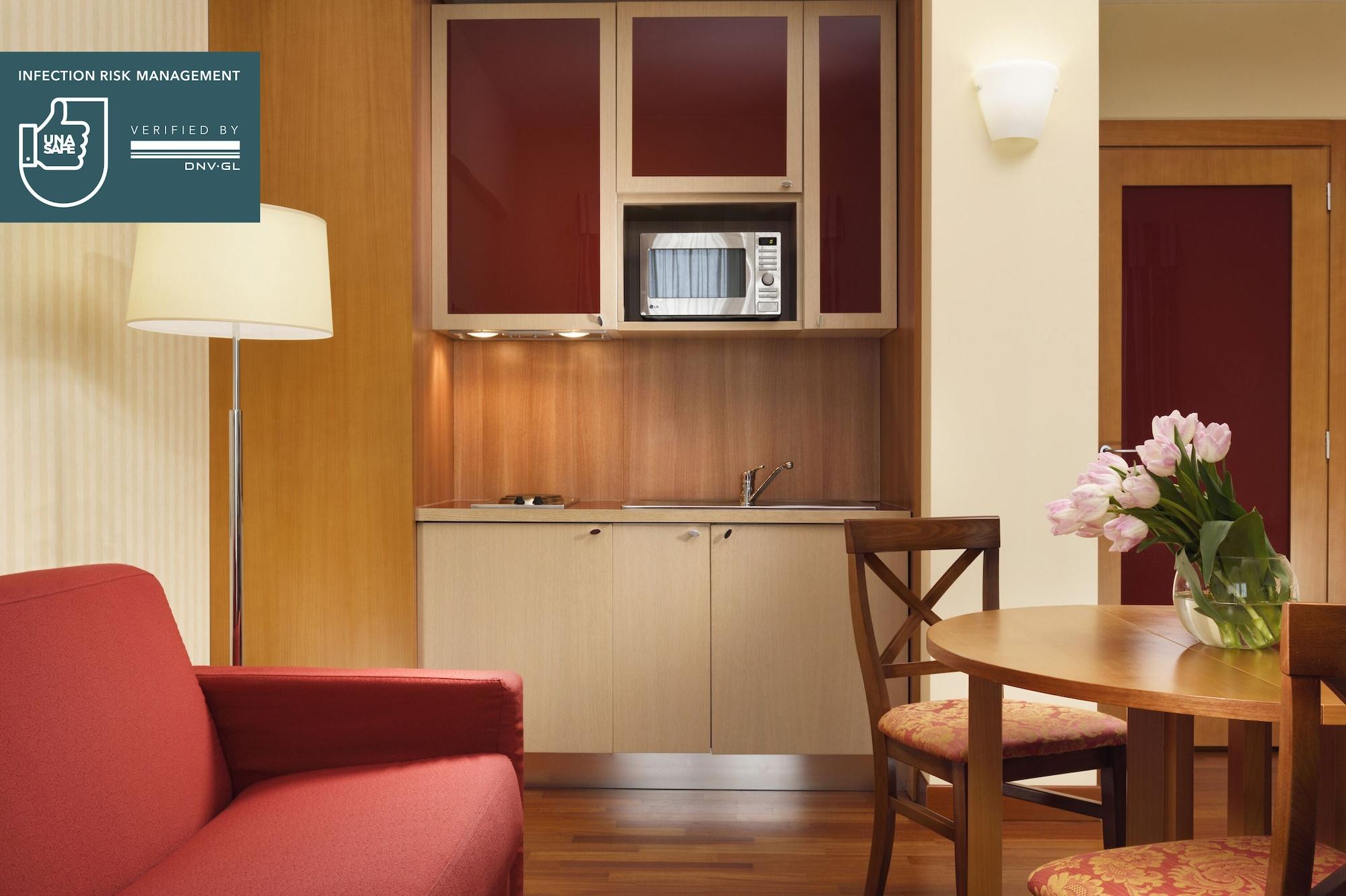 Unaway Hotel&residence Quark Due Apartahotel Milán