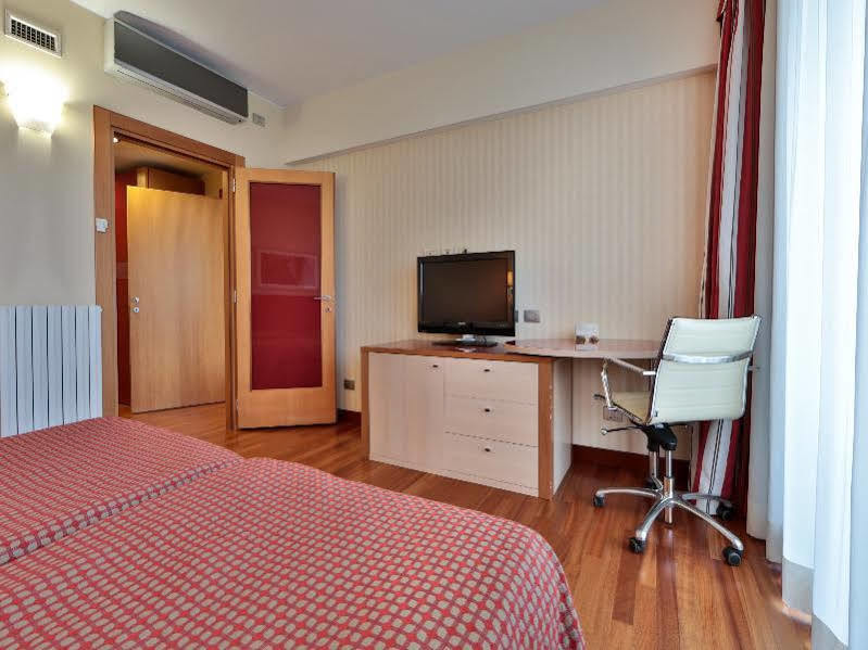Unaway Hotel&residence Quark Due 4* Milán
