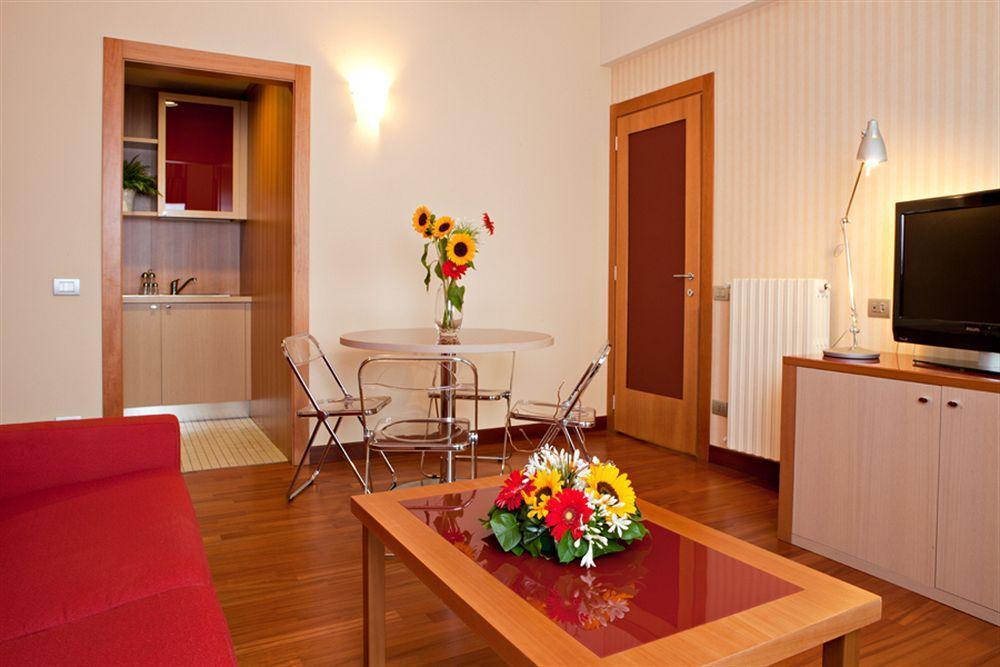 Unaway Hotel&residence Quark Due 4* Milán