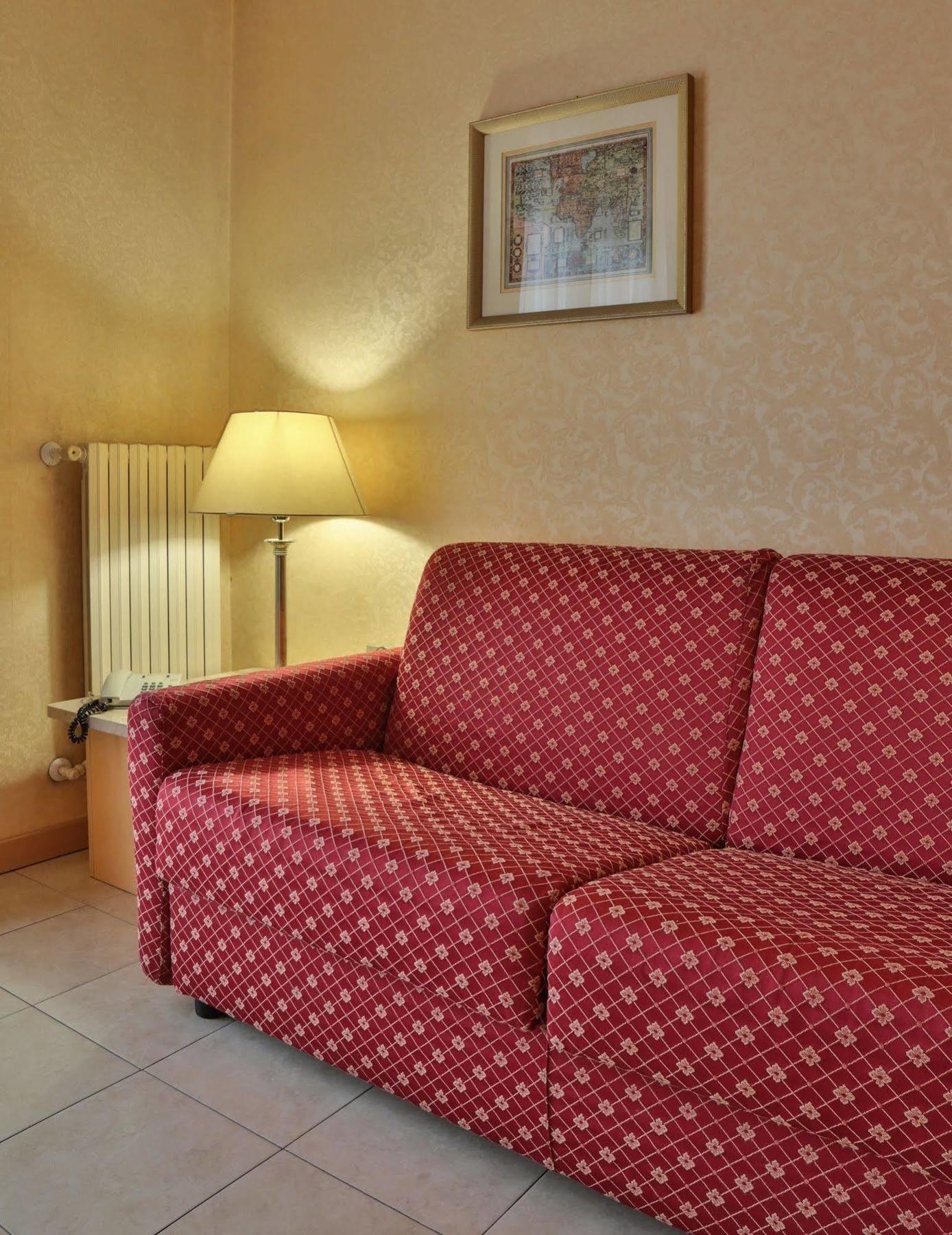 Unaway Hotel&residence Quark Due Apartahotel Milán