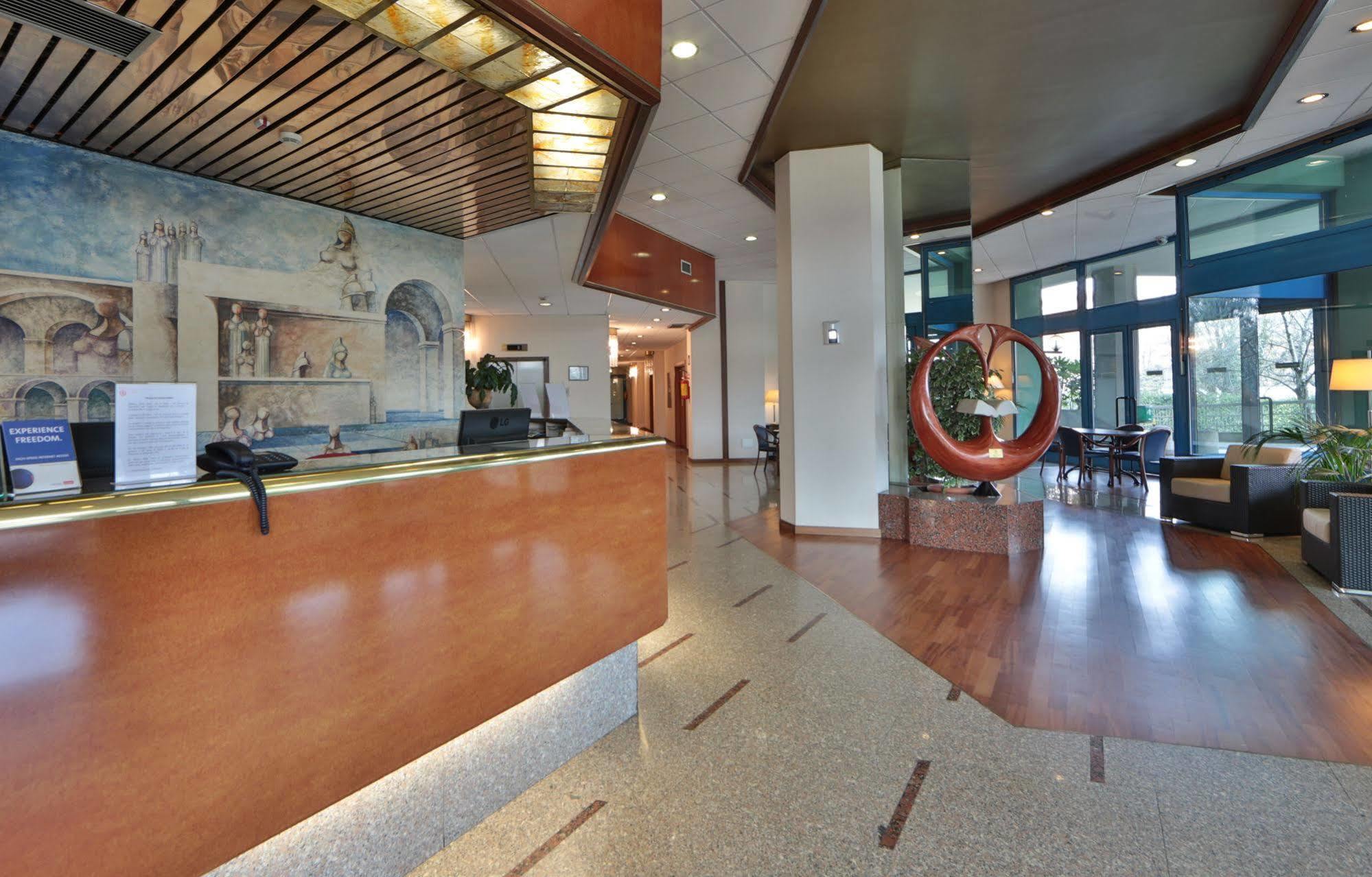Unaway Hotel&residence Quark Due 4* Milán